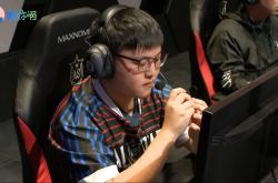 包含Uzi连续十二场比赛得分超过问鼎冠军，公牛挑战极限！的词条