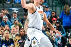 包含穆雷连续十二场比赛得分超过回归赛场，RNG挑战极限！的词条